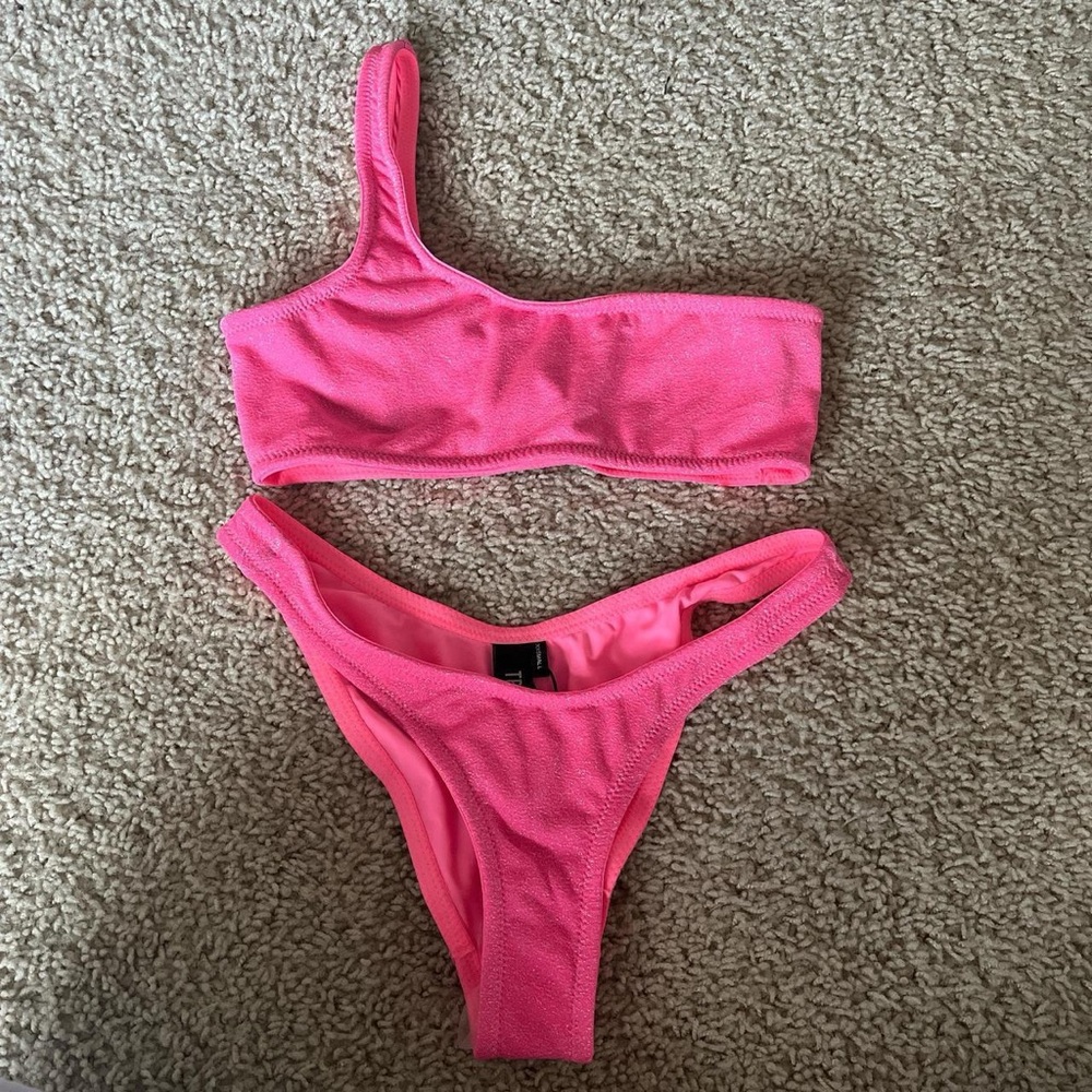 - pitaya sparkle triangl bikini